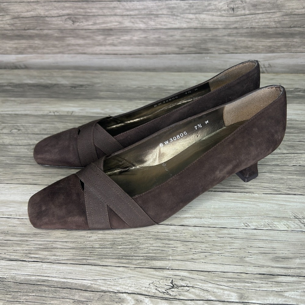 Stuart Weitzman Heels 7.5‎ W Shoephoria Square Toe Brown Suede Kitty Pump